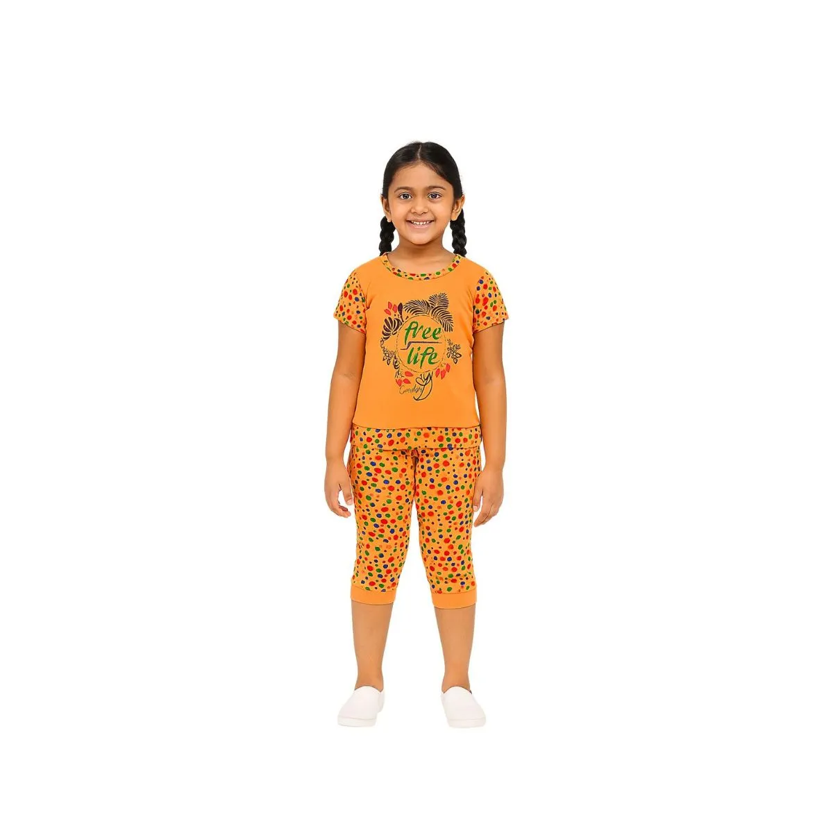 Girls 3/4th set (Short Sleeve Top and Capri)